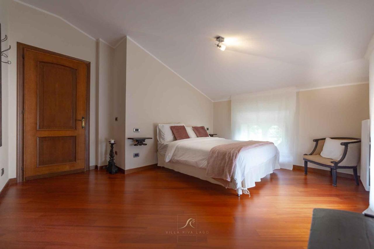Villa Riva Lago - Apartment With Parking Tavernola Bergamasca Kültér fotó