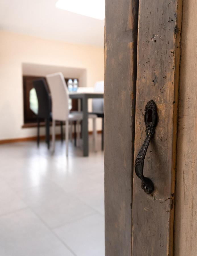 Villa Riva Lago - Apartment With Parking Tavernola Bergamasca Kültér fotó