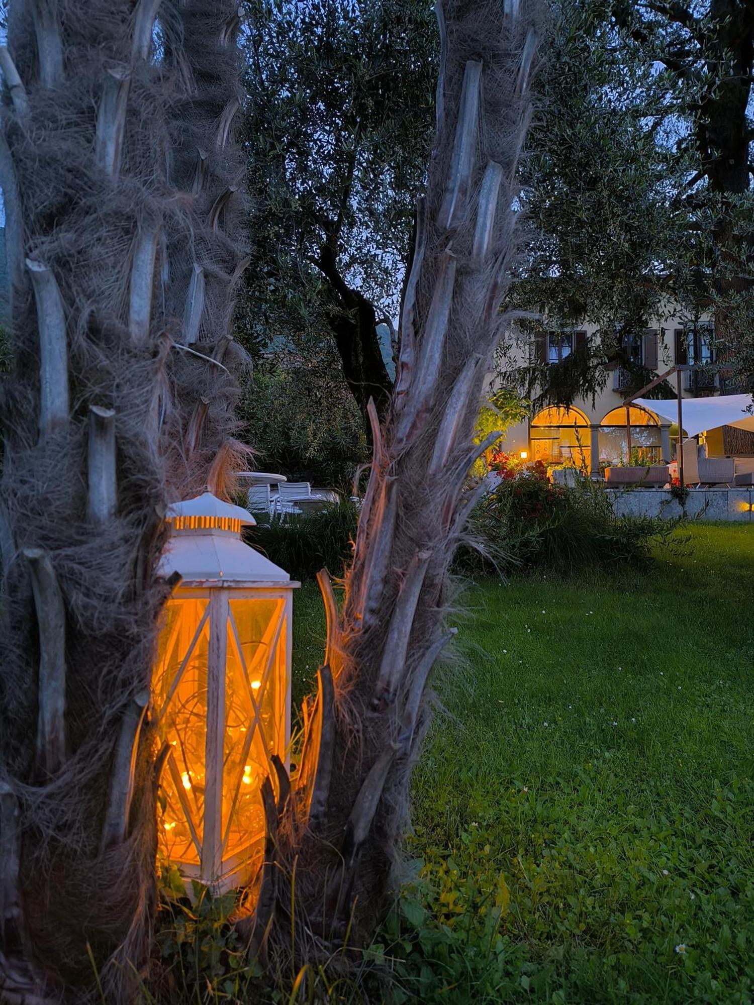 Villa Riva Lago - Apartment With Parking Tavernola Bergamasca Kültér fotó